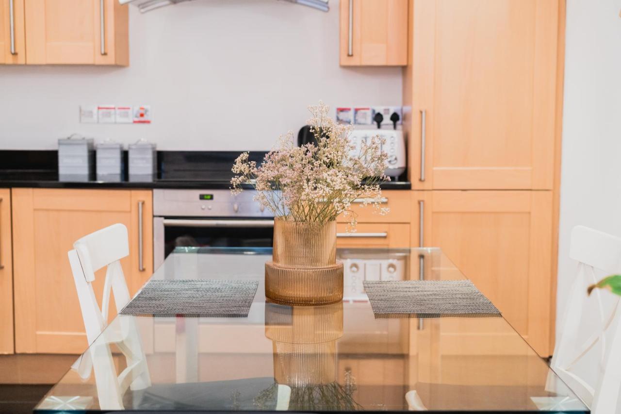 Covent Garden 2-Bedroom Apartment لندن المظهر الخارجي الصورة